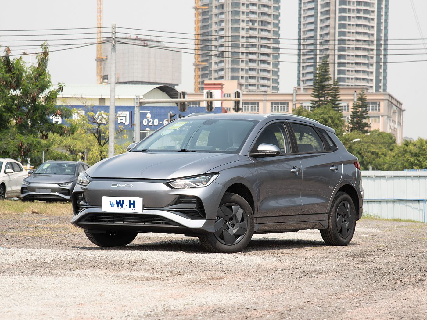 BYD E2