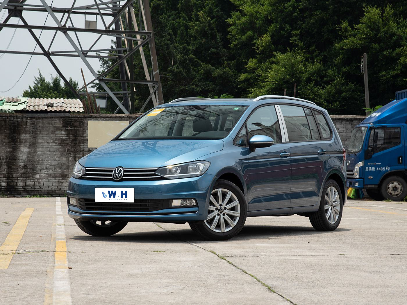 SAIC VOLKSWAGEN Touran
