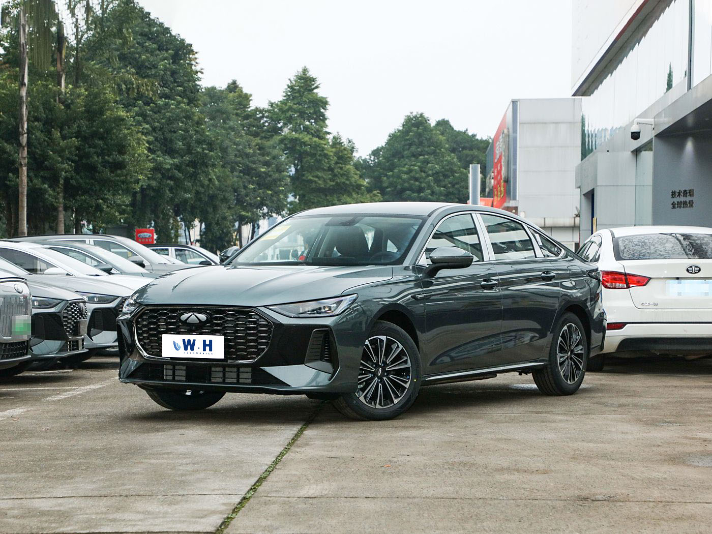 Chery Fulwin A8L